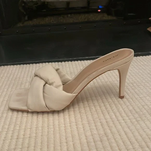 White Heels - Picture 2 of 2